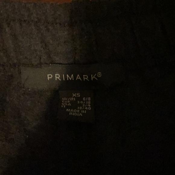 Super comfy shorts - Picture 2 of 3